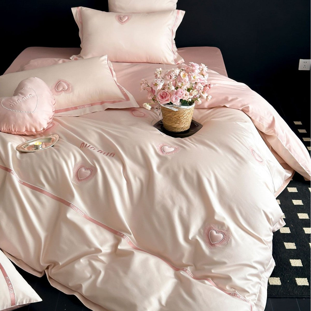 Cotton Sateen Bedding Set with Heart Appliqué and Decorative Piping