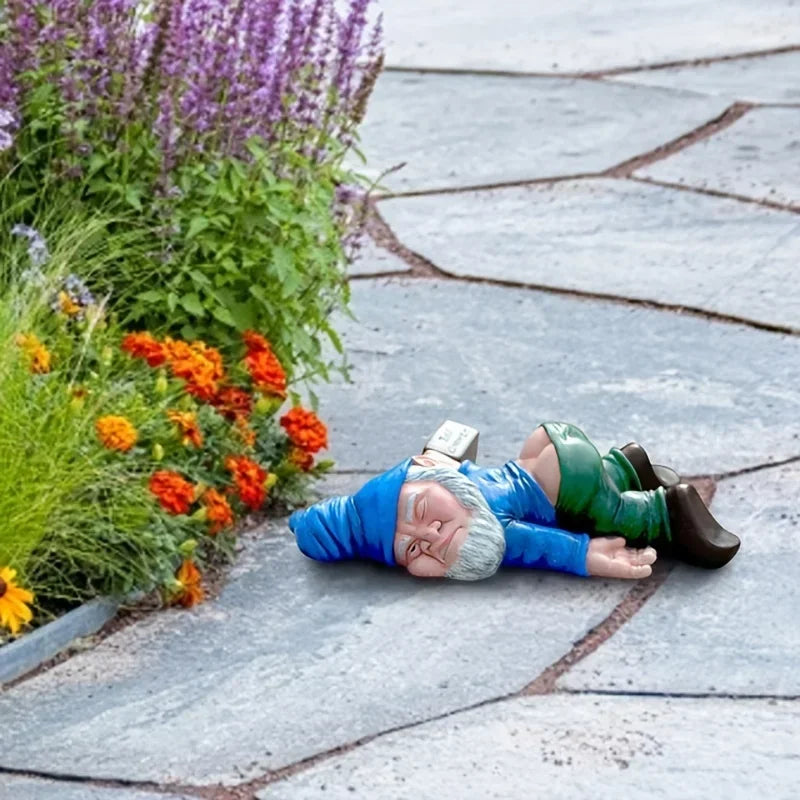 Drunk Garden Gnome