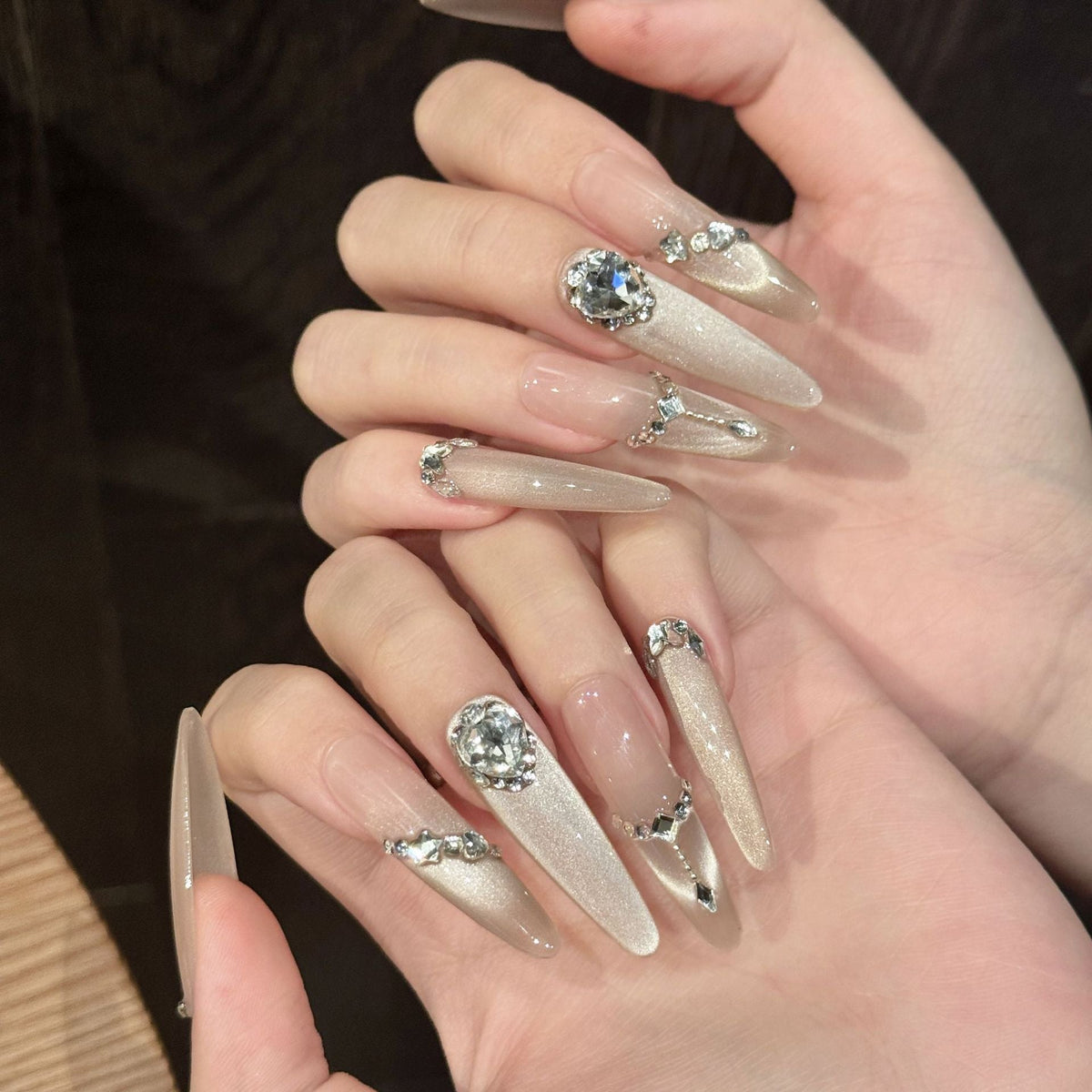 Rhinestone-Embellished Press-On Nail Set
