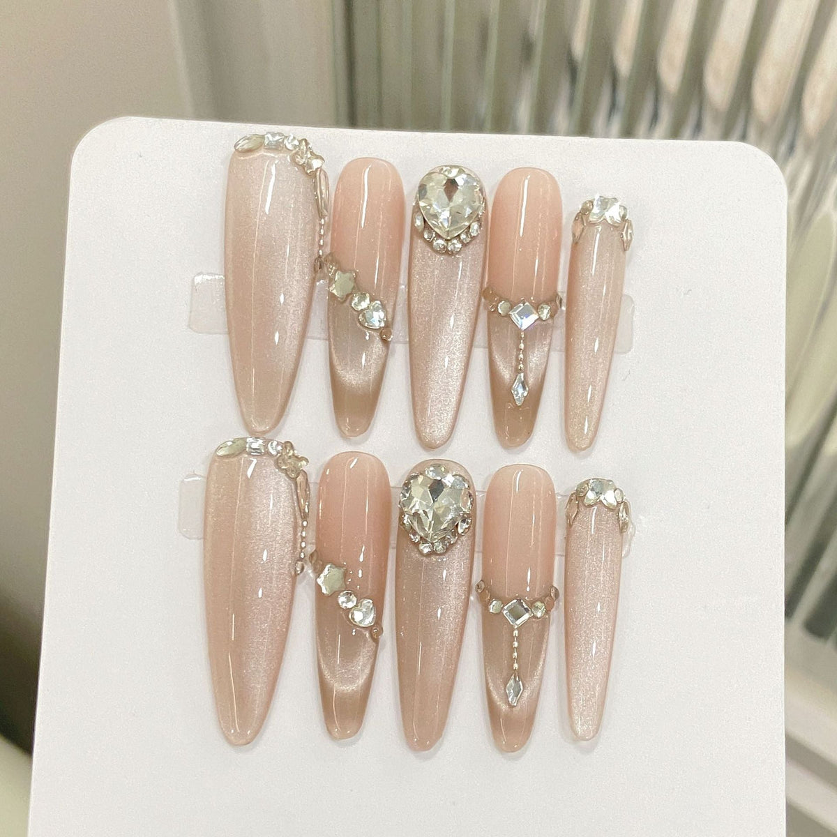 Rhinestone-Embellished Press-On Nail Set