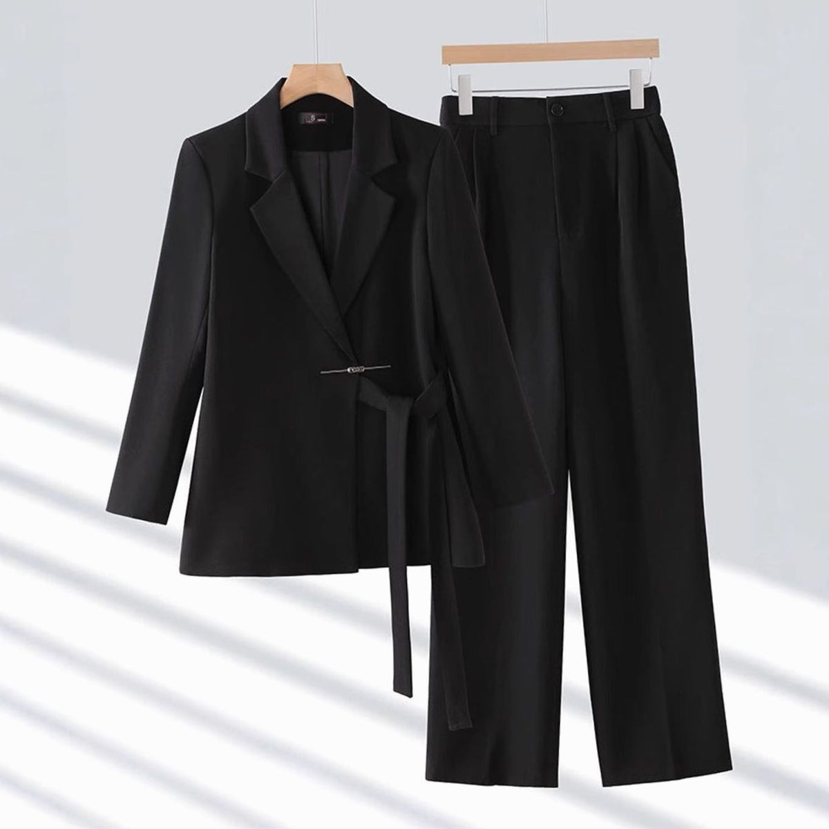 Women's Tailored Belted Blazer and Wide-Leg Pants Suit Set